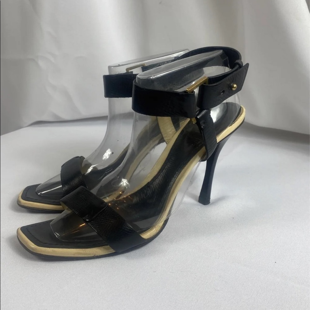 Vintage Gucci sandals